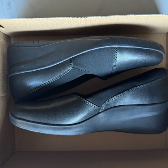 NWT Leather Clarks Suttyn Walk Wedge Slip-On - 11M - Picture 7 of 12